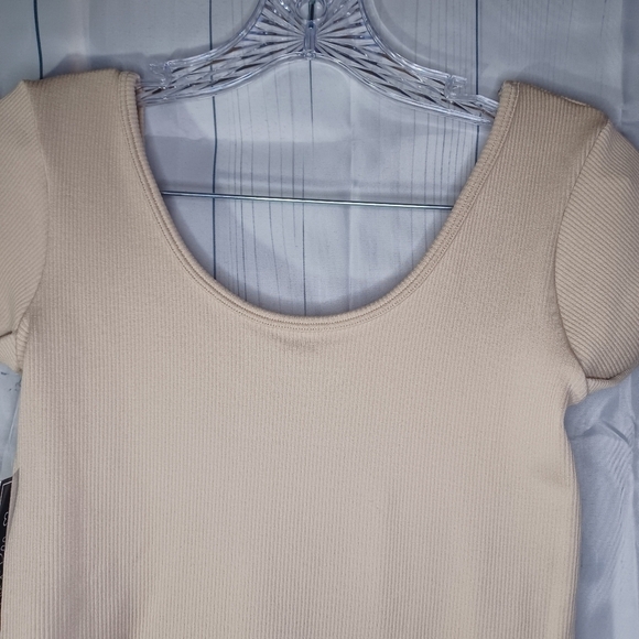 Just Polly Polly and Esther short sleeve ribbed bodysuit NWT - Picture 8 of 8